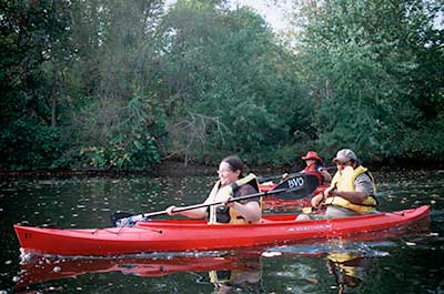 Paddling on the Blackstone River between Manville and Albion