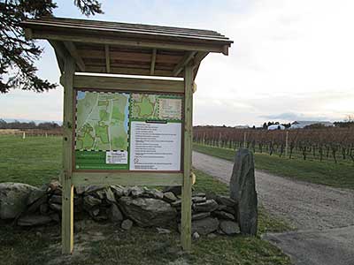 Newport Vineyards Trailhead